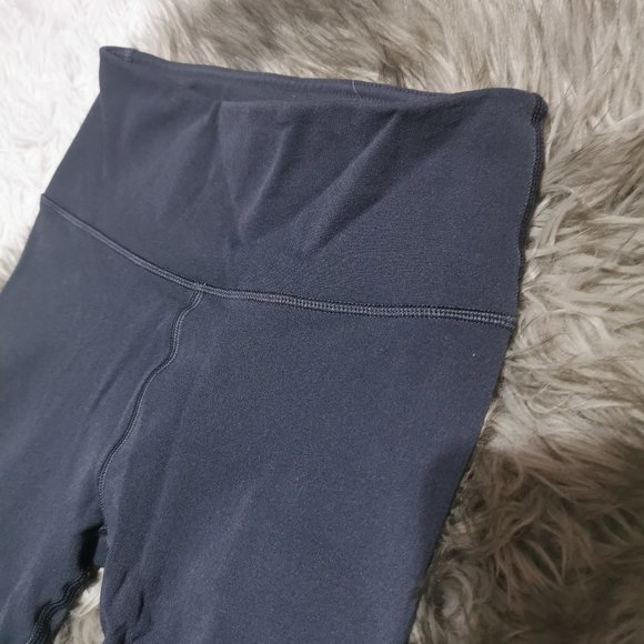 Lululemon Reveal 7/8 Tight *Vortex 25" - Picture 4 of 9